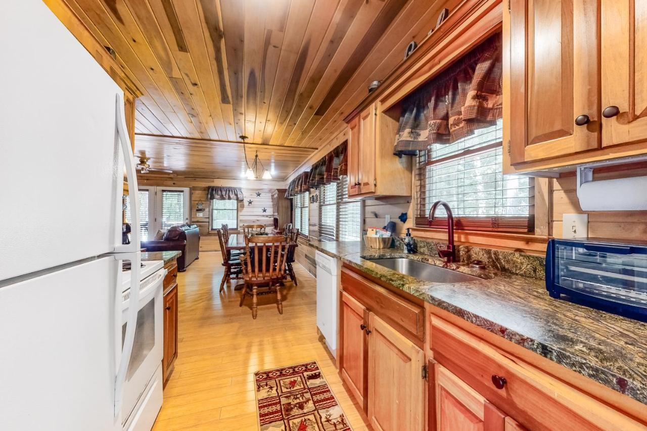Bearry Blissful Cabin Sautee Nacoochee Екстер'єр фото