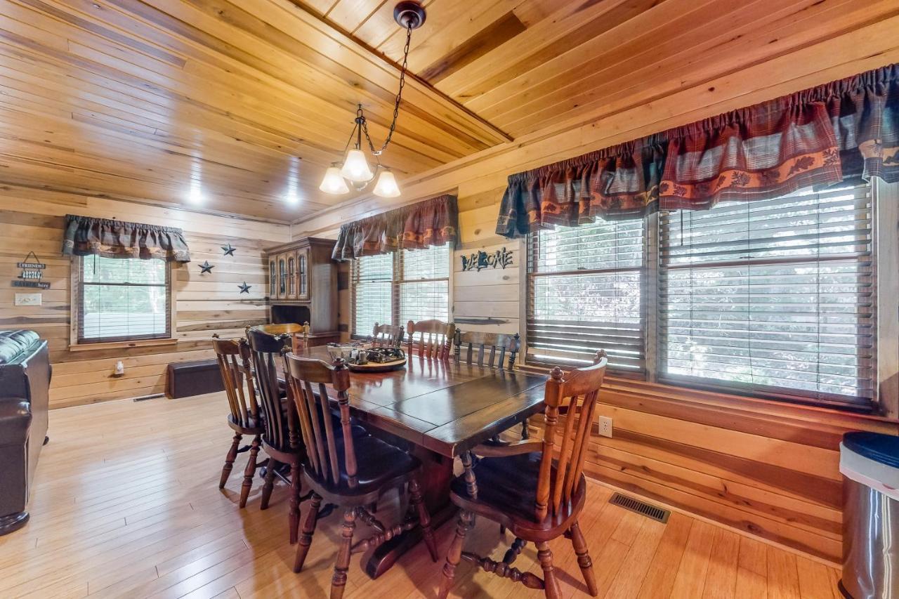 Bearry Blissful Cabin Sautee Nacoochee Екстер'єр фото